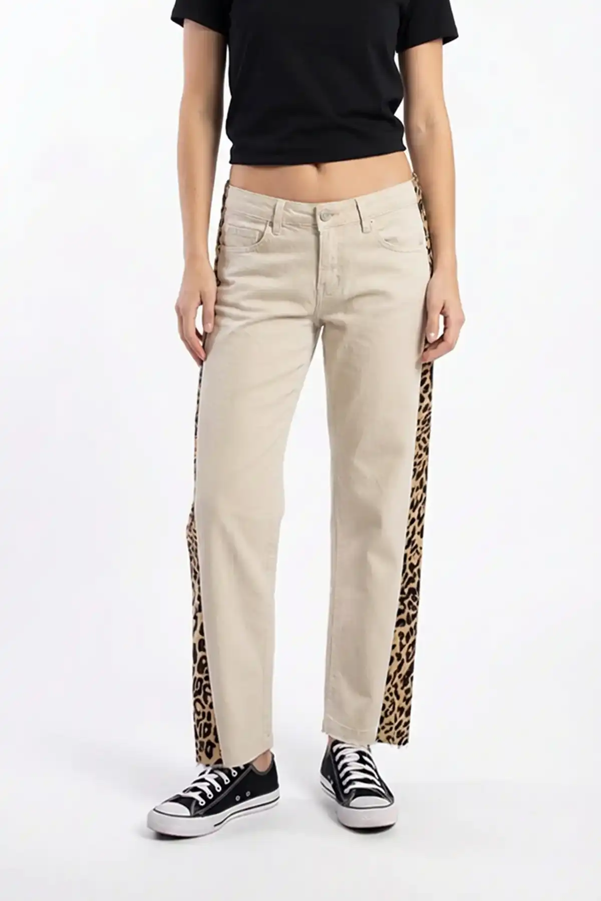 jean-leopardo-blanco